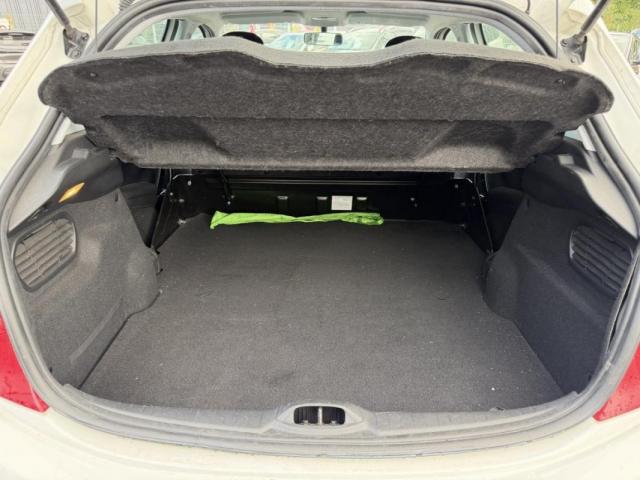 Peugeot 208 Affaire image 7