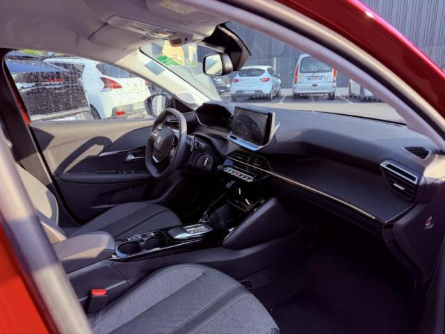 Peugeot 208 image 7