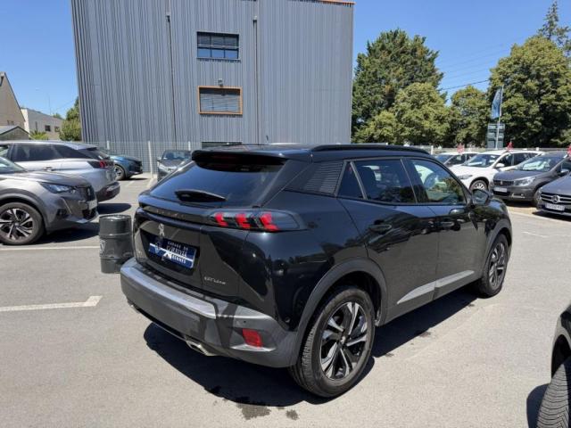 Peugeot 2008 image 9