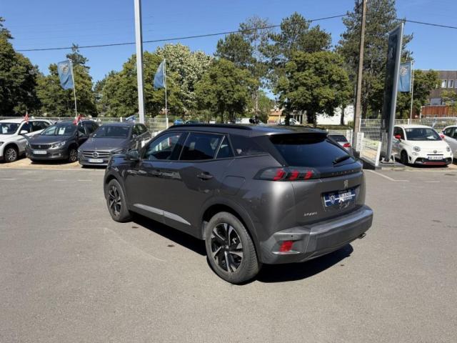 Peugeot 2008 image 3