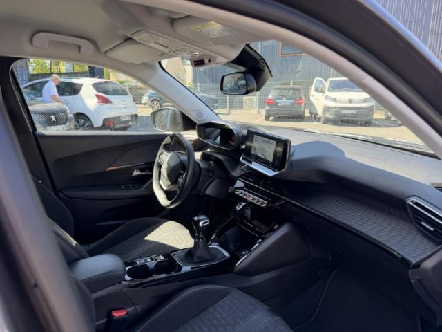Peugeot 2008 image 5