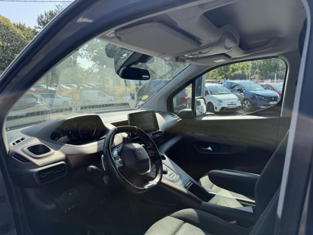 Peugeot Rifter image 5