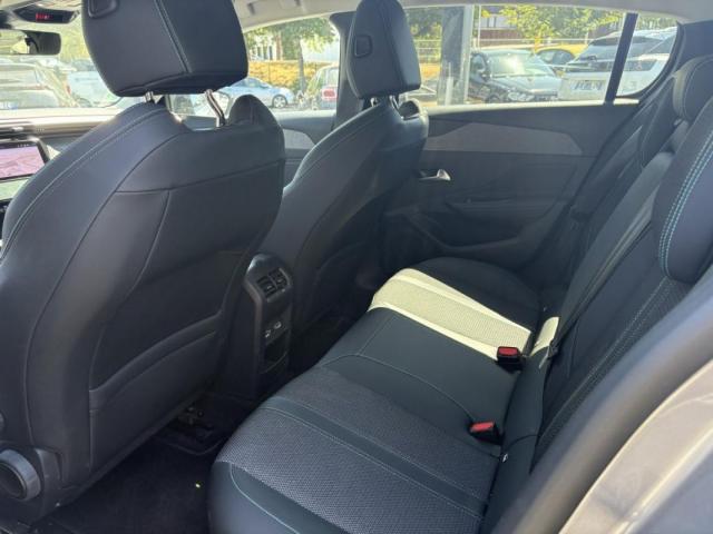 Peugeot 308 image 8