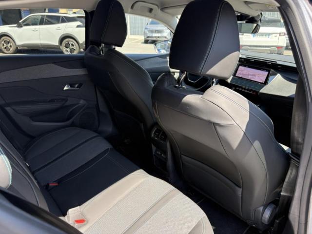 Peugeot 308 image 1