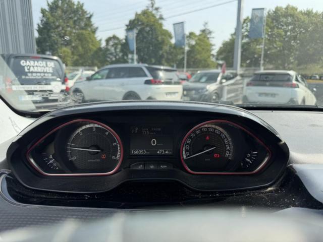 Peugeot 2008 image 2