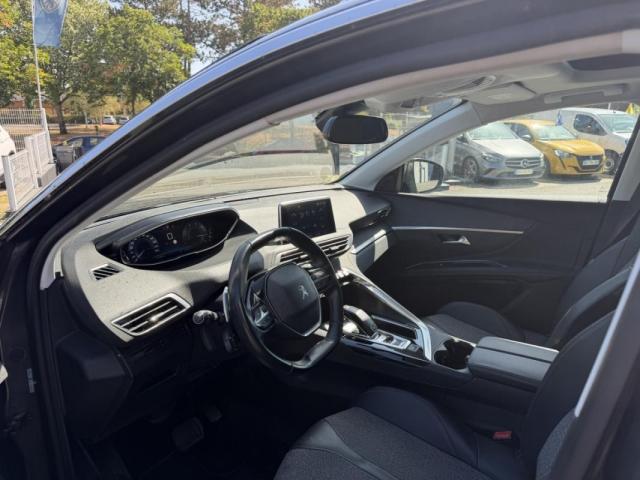 Peugeot 5008 image 9