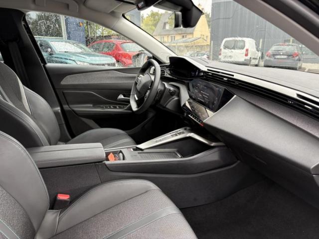 Peugeot 308 image 2