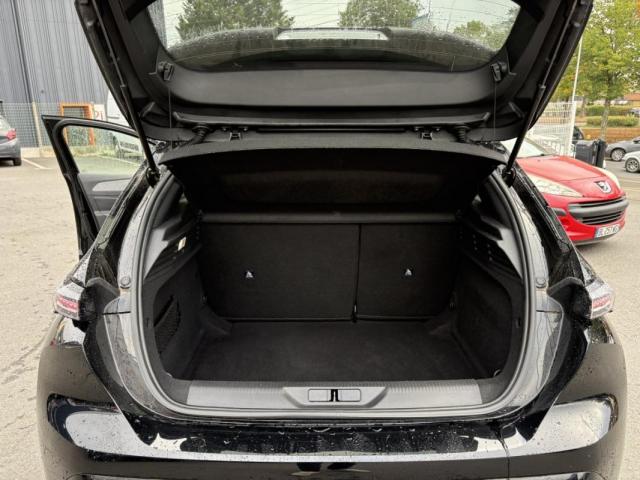 Peugeot 308 image 1