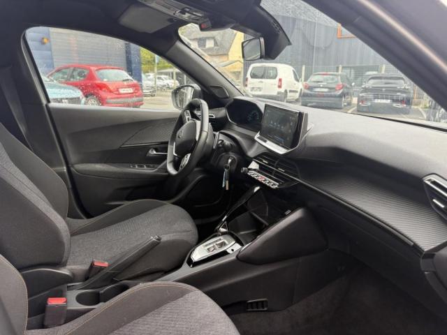 Peugeot 2008 image 9