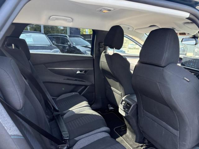 Peugeot 5008 image 9