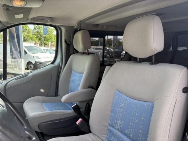 Renault Trafic image 8