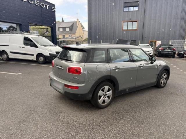 Mini Clubman image 6