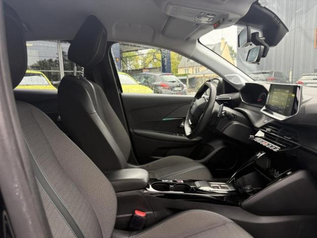Peugeot 208 image 4