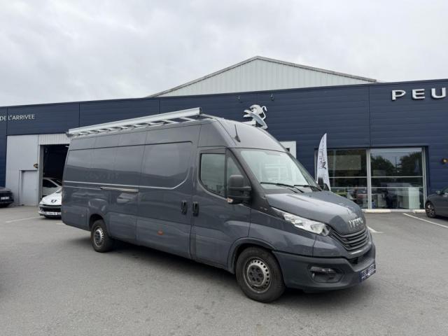 Iveco Daily 35s18 3.0 D 16v 175 Cv Amenage Interieur