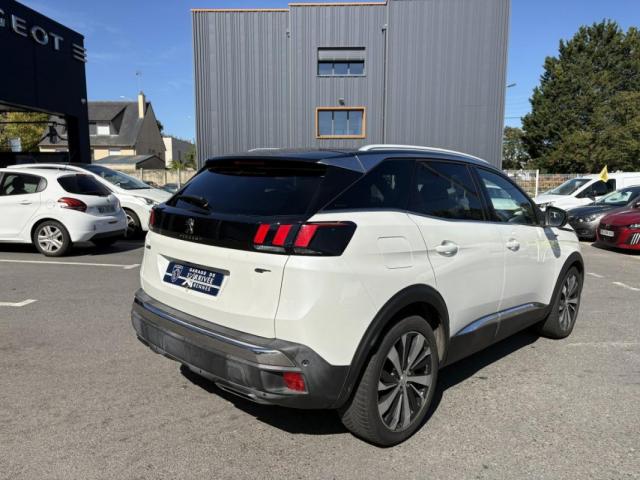 Peugeot 3008 image 2