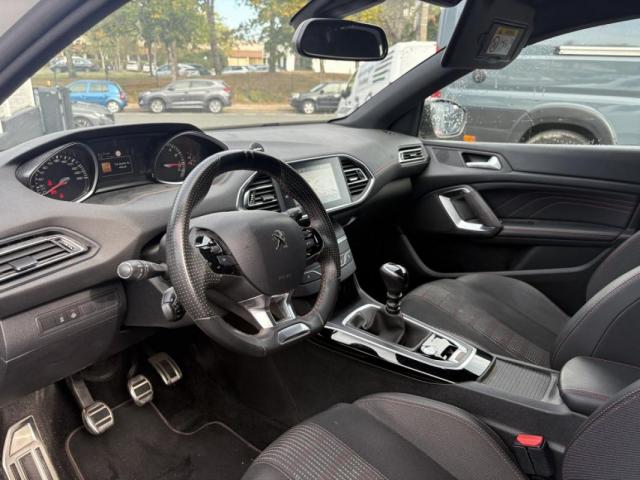 Peugeot 308 image 9