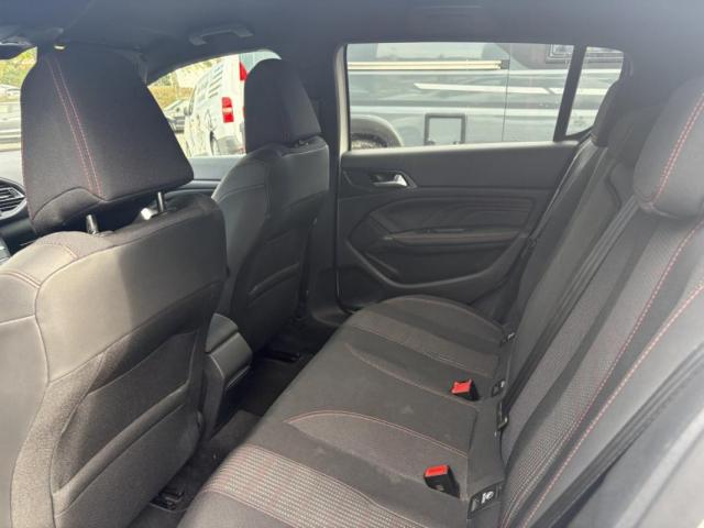 Peugeot 308 image 7