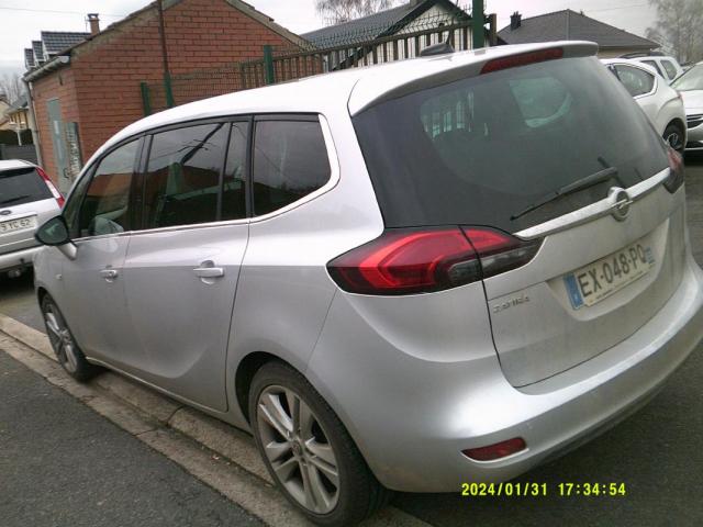 Opel Zafira Tourer image 5