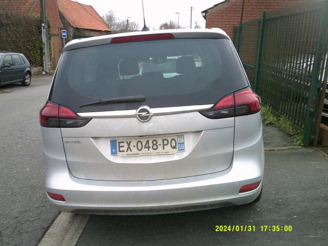 Opel Zafira Tourer image 7