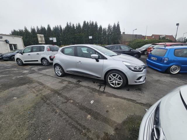 Renault Clio image 1