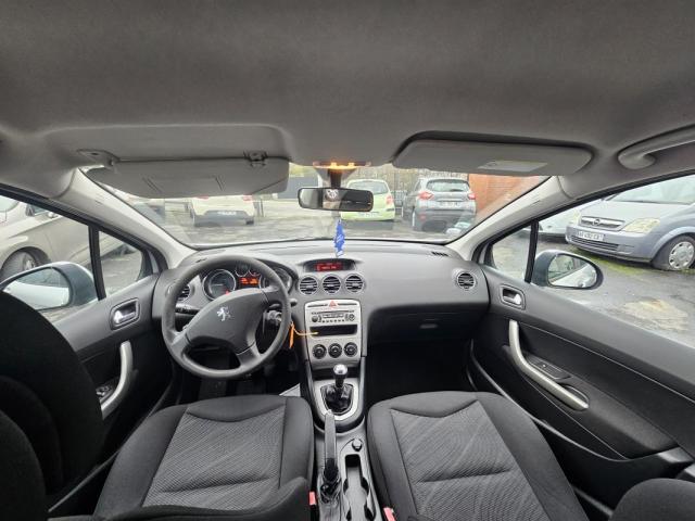 Peugeot 308 image 7