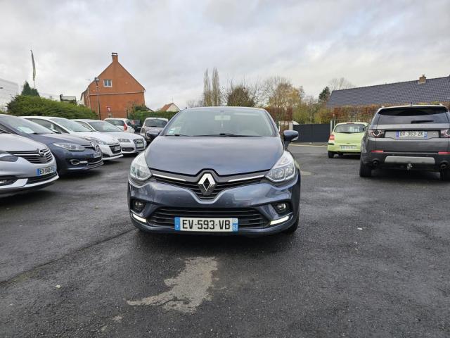 Renault Clio image 2