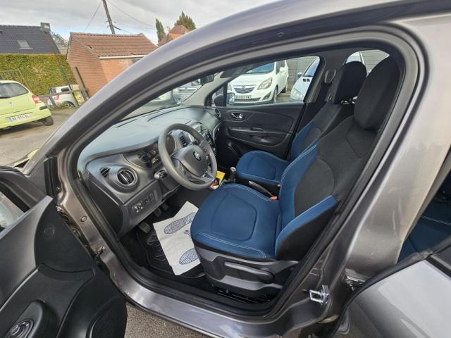 Renault Captur image 2