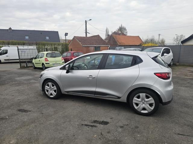 Renault Clio image 1