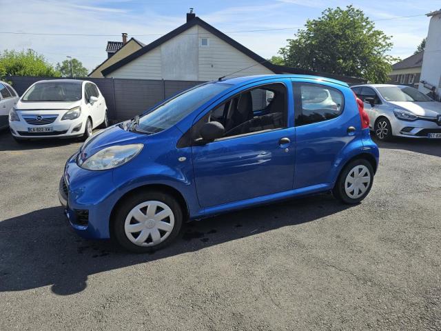 Peugeot 107 image 2