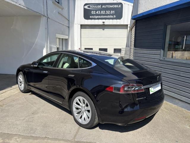 Tesla Model S image 2