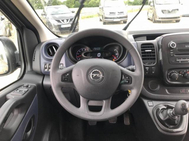 Opel Vivaro image 5