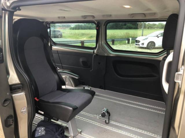 Opel Vivaro image 9