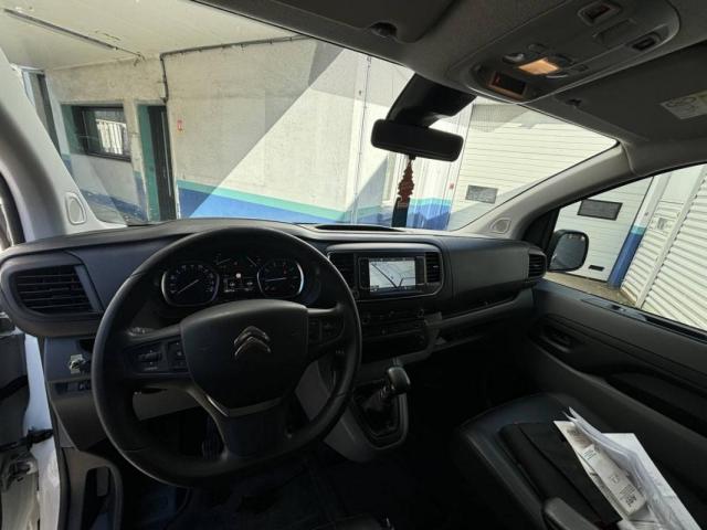 Citroen Jumpy image 3