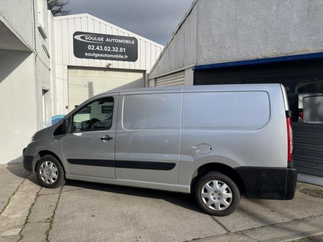 Citroen Jumpy image 3