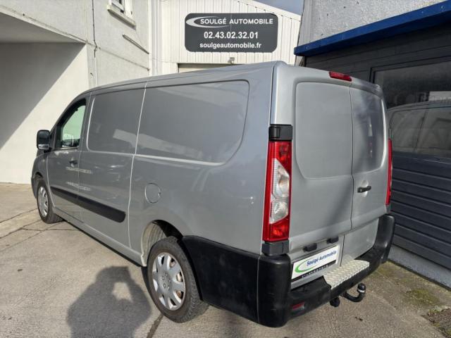 Citroen Jumpy image 2