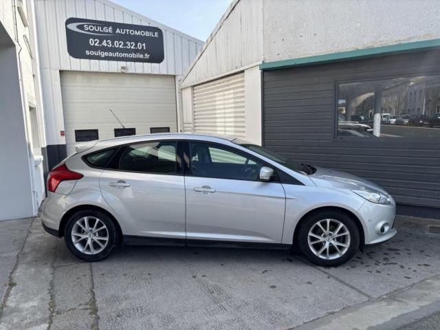 Ford Focus image 6