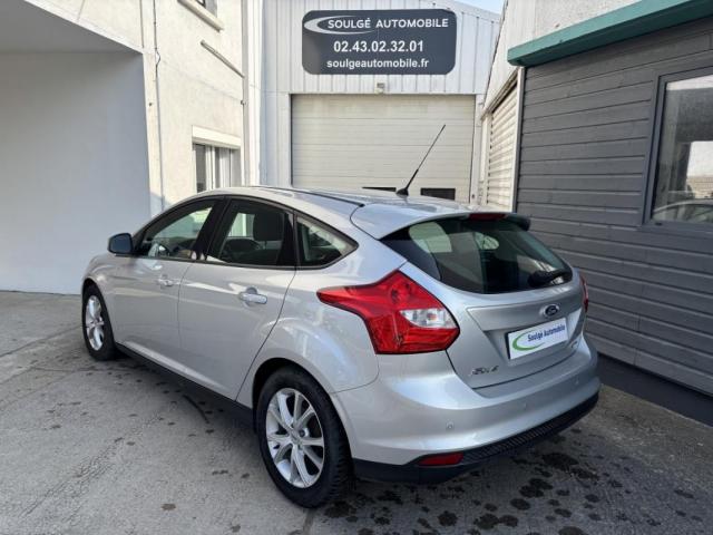 Ford Focus image 5