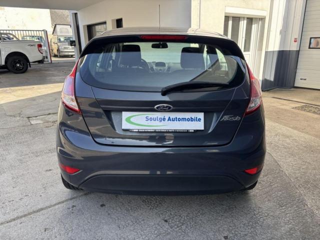 Ford Fiesta image 9