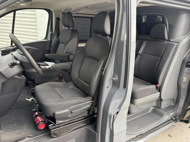 Renault Trafic image 7