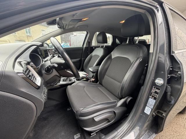 Kia Ceed image 1
