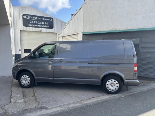 Volkswagen Transporter image 3
