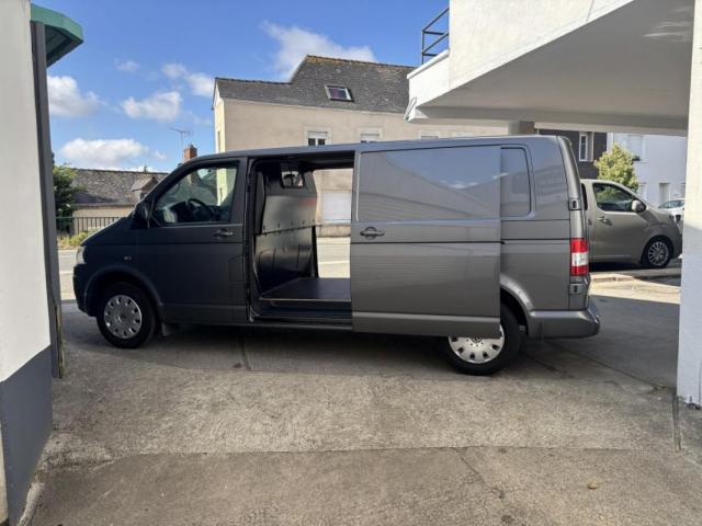 Volkswagen Transporter image 4