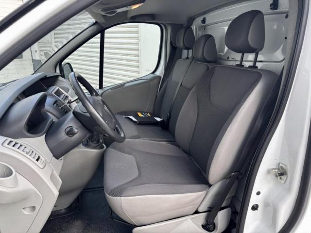 Opel Vivaro image 5