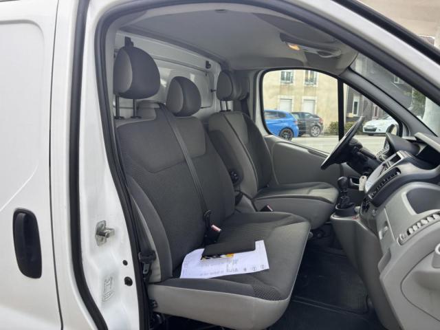 Opel Vivaro image 9