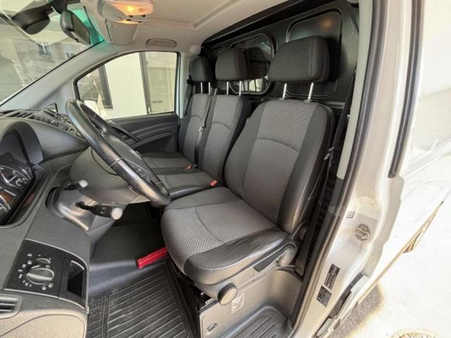Mercedes Benz Vito image 6