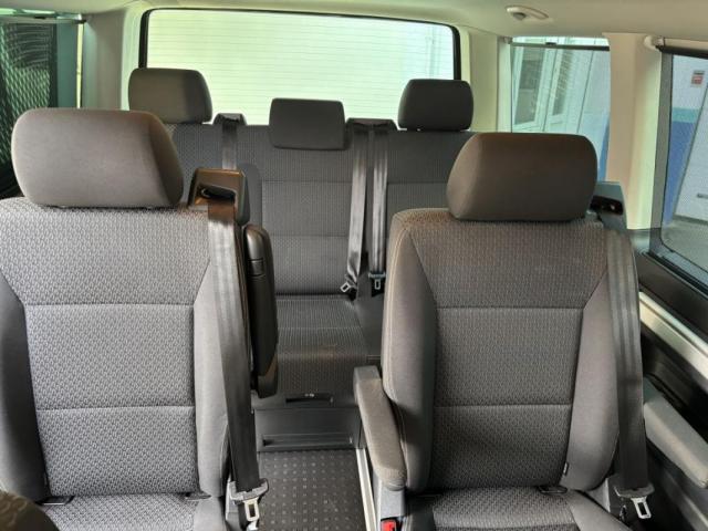 Volkswagen Multivan image 5