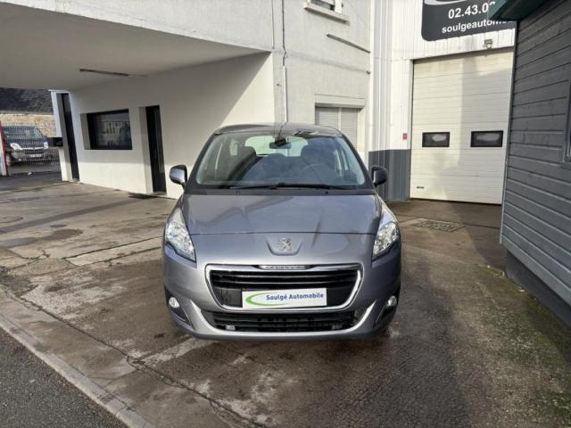Peugeot 5008 image 2