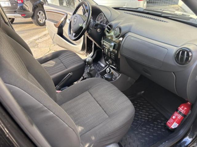 Dacia Duster image 1