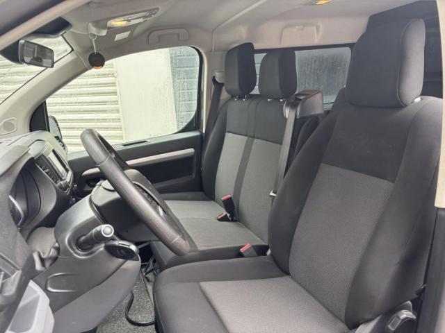 Citroen Jumpy image 9