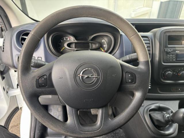 Opel Vivaro image 1